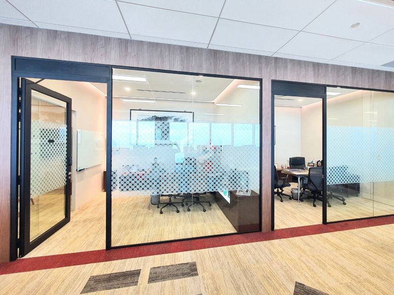 Single Glazed Glass Partition Wall