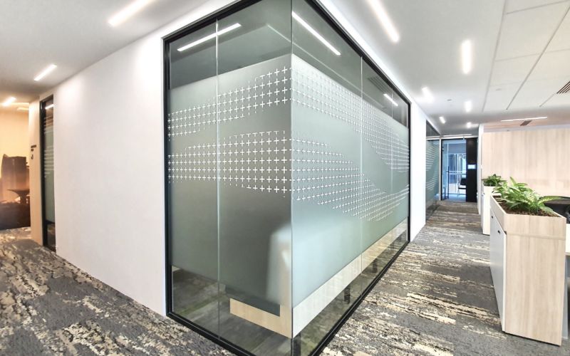 Design Modern Boardroom and Offices with Acoustic Glass Partition