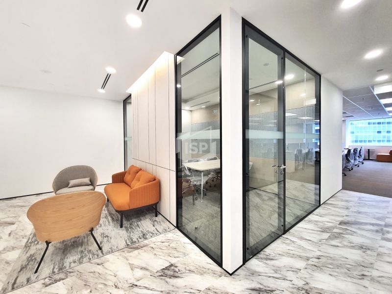 SOLO Plus Glass Partitions for Office Space