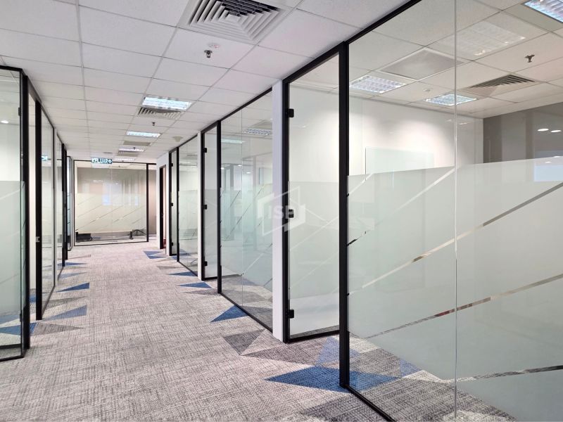 SOLO P30 Glass Panel with Frameless Door