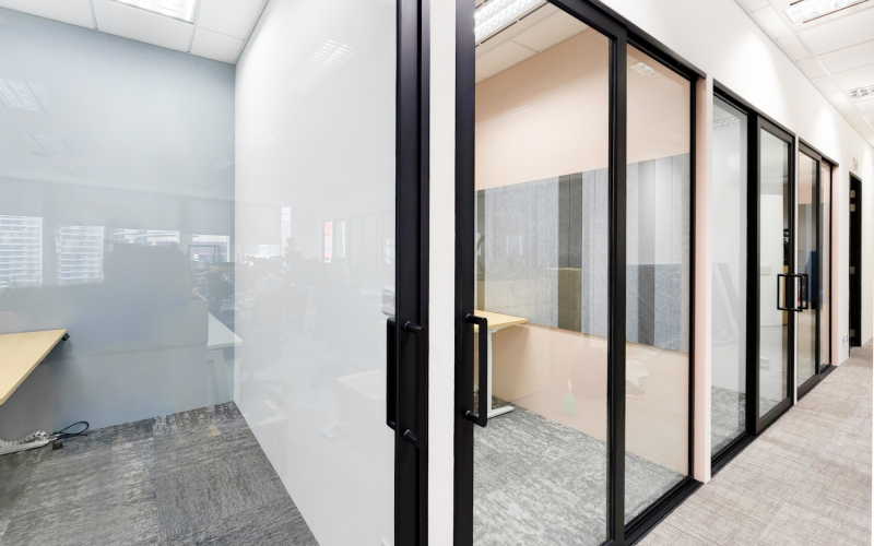 Optimize Office Layout With Solo Sliding Door