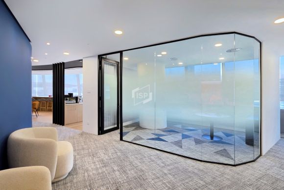Kuala Lumpur Office with Acoustic Glass Partitions