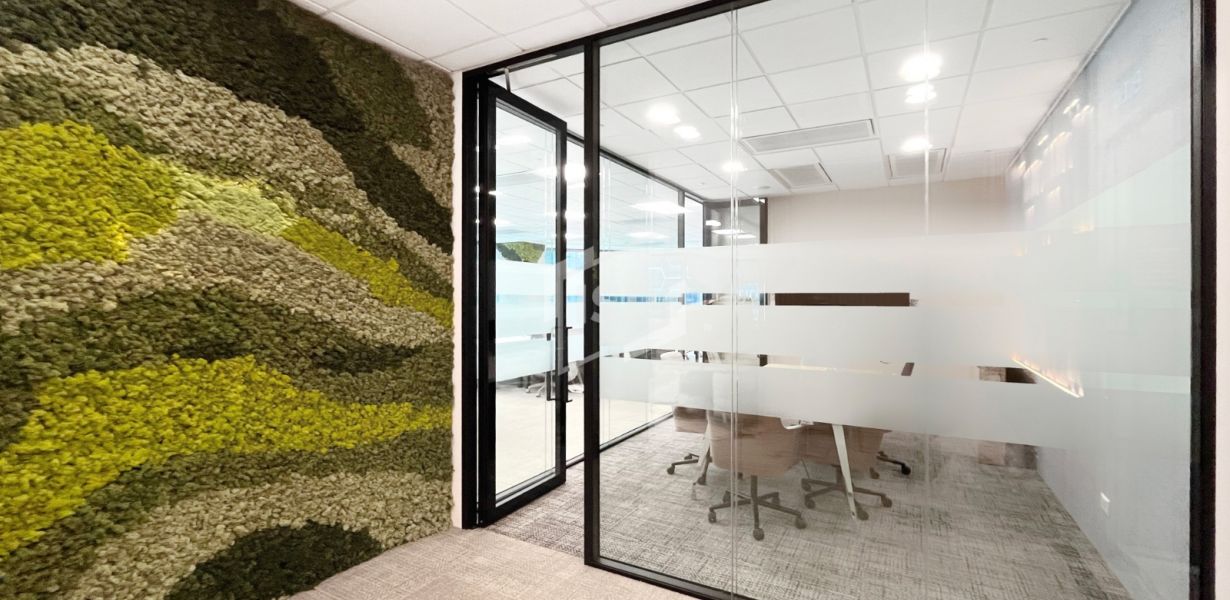 Acoustic Glass Partition for Workspaces