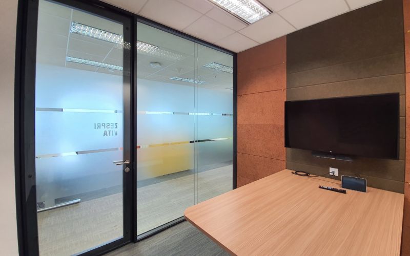 Design Functional Workspace with COMO Double Glazed Partition