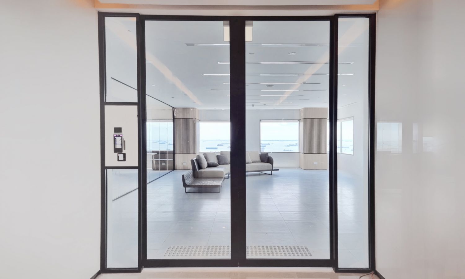 Automatic Sliding Door Streamlining Accessibility