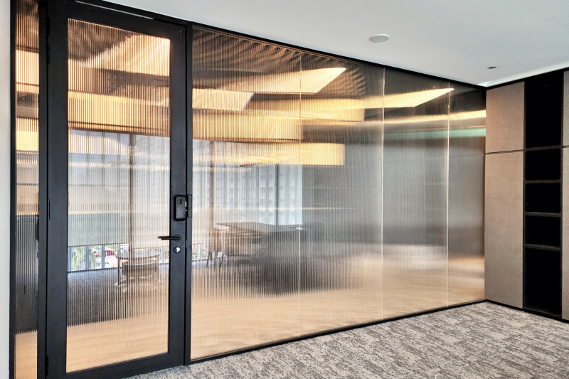 Stylish Reeded Glass Partition for Modern Workspaces