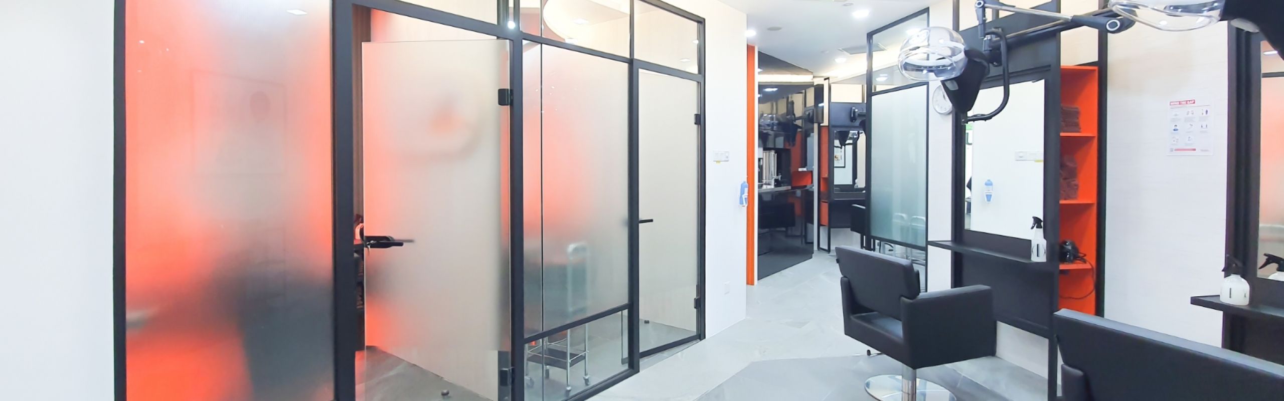 Managing Acoustics in a Retail Space with Glass Partitions