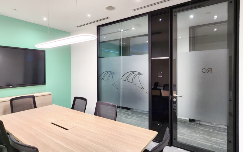 Improving Office Acoustics with COMO Double Glazed System
