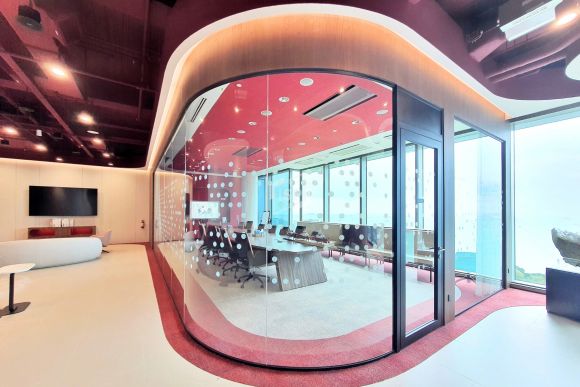 Enhancing Office Functionality with SOLO P30 Glass Partition Walls