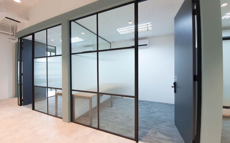 ISP - Coworking Space Private Office with Glass Partition Walls