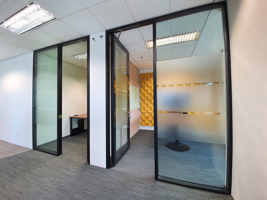 Glass doors and Partitions Flexibility for Various Needs