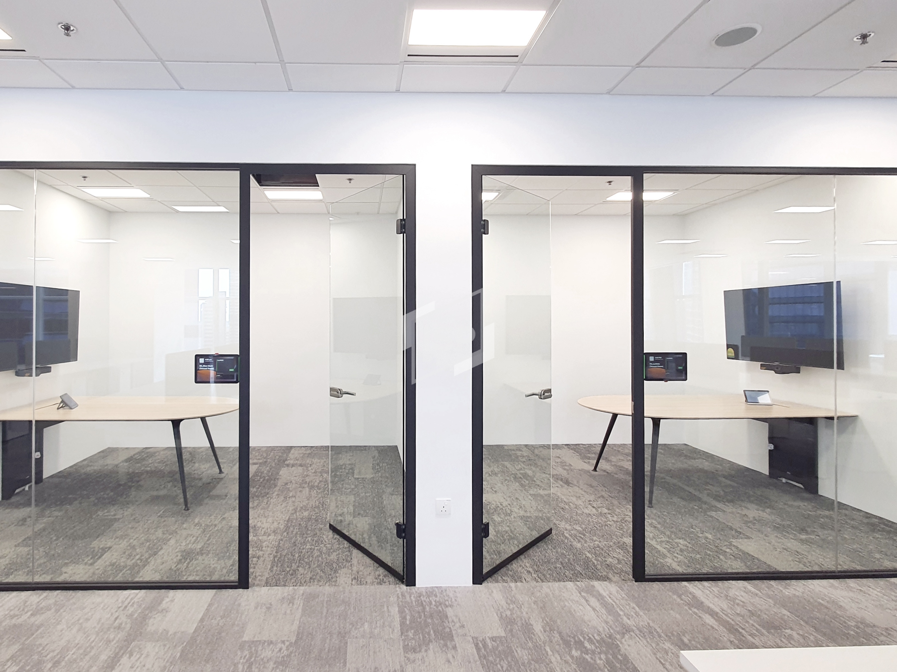 Limitless Design Possibilities with Acoustic Glazed Systems