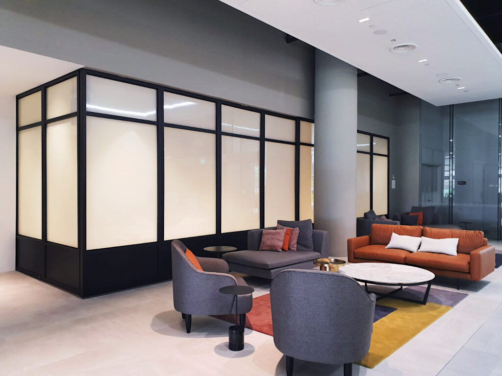 Operable Wall with Switchable Smart Glass Function