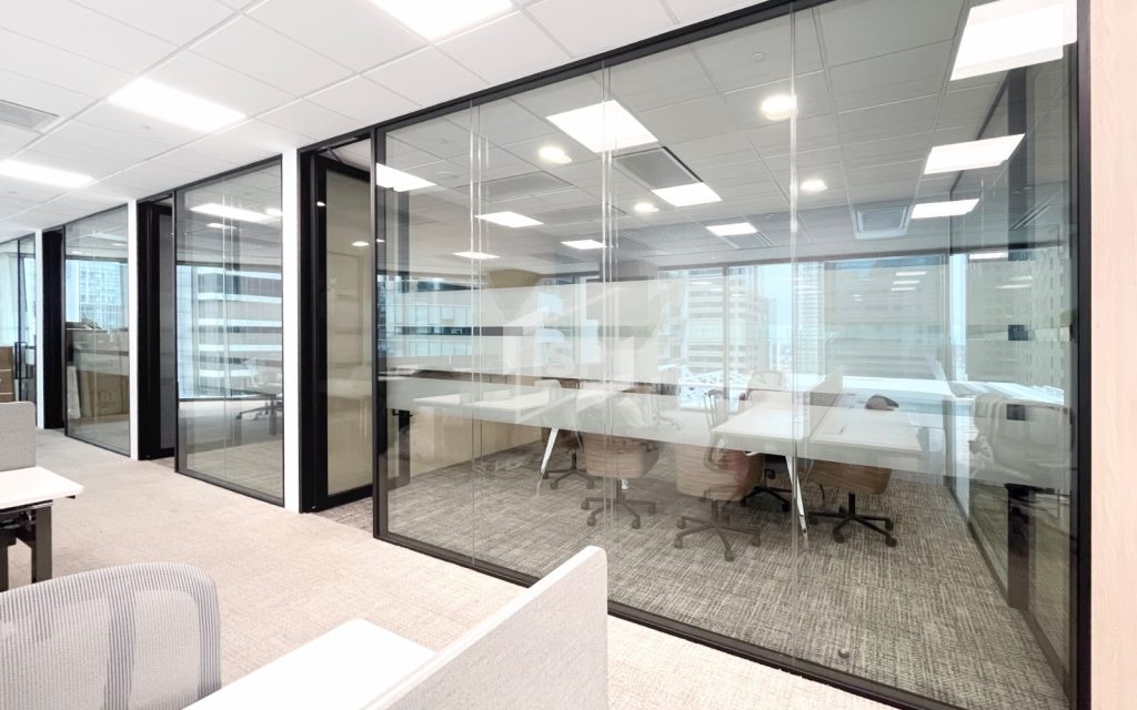 Acoustic Glass Partition for Workspaces Double Glazed Glass Partition
